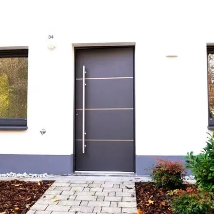 Rent this 4 bed apartment on Oelser Straße in 90475 Nuremberg, Germany