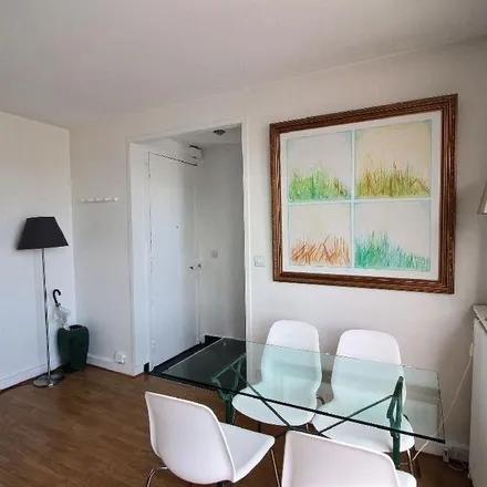 Image 6 - 44 Rue Duranton, 75015 Paris, France - Apartment for rent