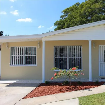 Buy this 2 bed house on Alexander Elementary School in North Lois Avenue, Tampa