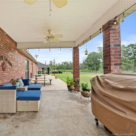 Image 7 - 640 North Overton Street, Westwood, DeQuincy, LA 70633, USA - House for sale