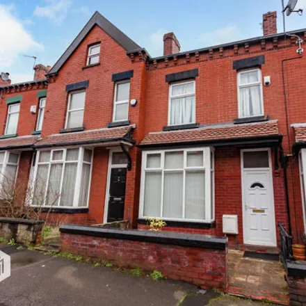 Buy this 2 bed townhouse on Back Hereford Road in Bolton, BL1 4NJ
