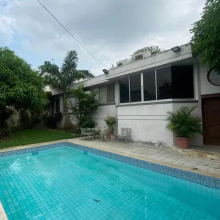 Buy this 5 bed house on unnamed road in 090112, Guayaquil