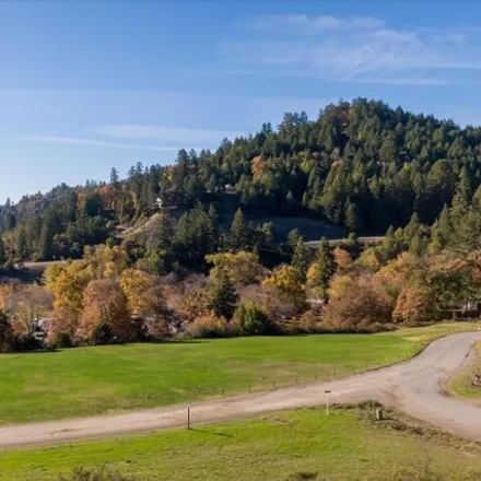 Image 3 - Benbow Valley Golf Course, Fern Springs Road, Benbow, Humboldt County, CA 95542, USA - House for sale