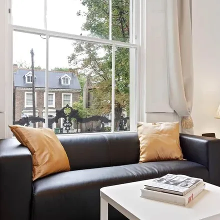 Rent this 1 bed apartment on London in SW9 8TP, United Kingdom