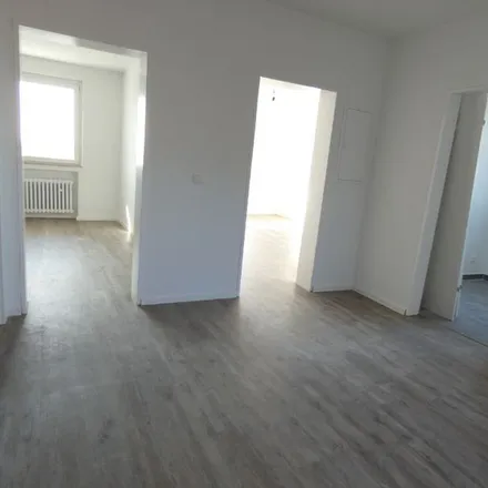 Rent this 2 bed apartment on Pestalozzistraße 20 in 45479 Mülheim an der Ruhr, Germany