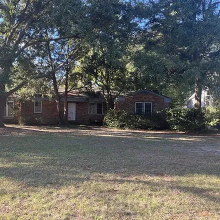 Buy this 3 bed house on 345 Hobcaw Drive in Hobcaw Point, Mount Pleasant