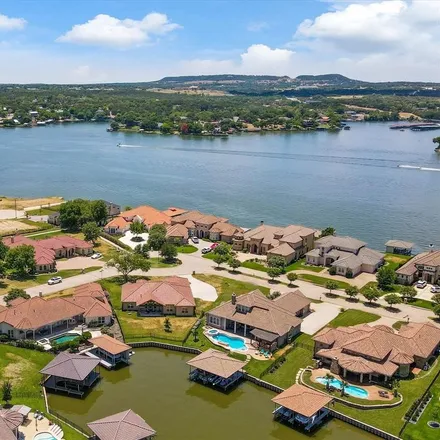 Image 1 - 1621 Catalina Bay Court, Granbury, TX 76048, USA - House for sale