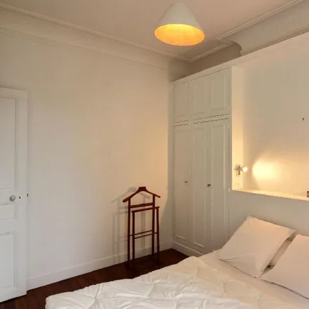 Image 3 - 6 Rue André Gill, 75018 Paris, France - Apartment for rent