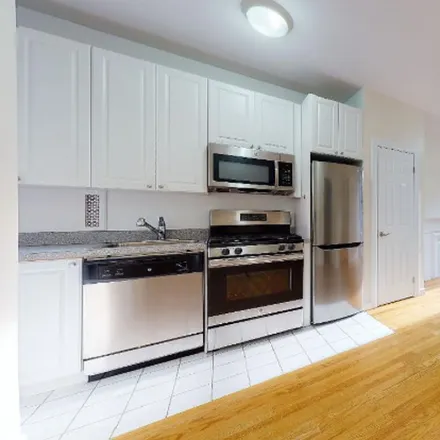 Rent this 2 bed apartment on 17 Greenwich Ave