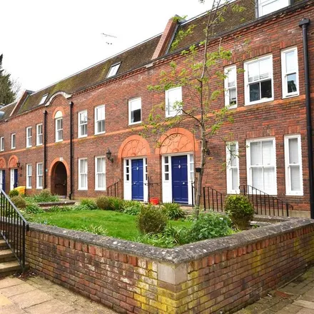 Rent this 1 bed apartment on Nelson Terrace in Aylesbury, HP20 2JN
