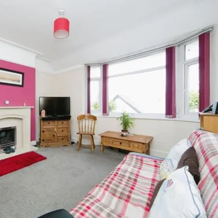 Image 3 - Knowles Road, Llanrhos, LL30 2LQ, United Kingdom - Apartment for sale