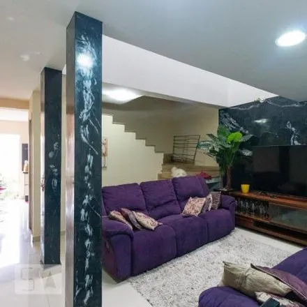 Buy this 3 bed house on Rua Geraldo Vilela in Cidade Patriarca, São Paulo - SP