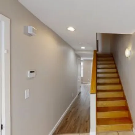 Rent this 3 bed apartment on #12,211 Brown Street in Northern Liberties, Philadelphia