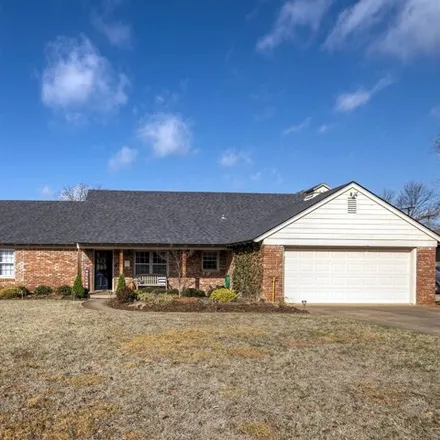 Buy this 5 bed house on 1563 North 13th Street in Duncan, OK 73533