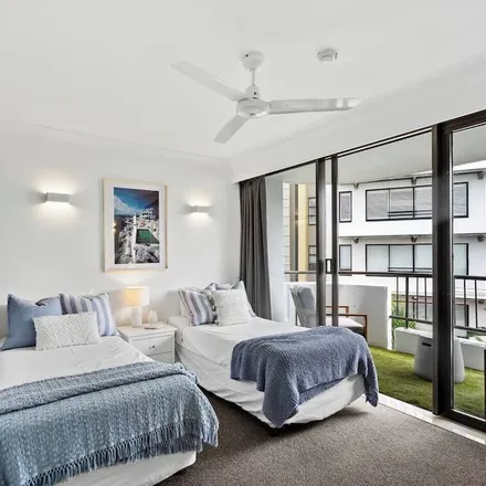 Image 1 - Australia Avenue, Broadbeach QLD 4218, Australia - Apartment for rent