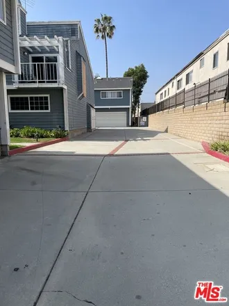 Rent this 2 bed townhouse on 14549 Larch Avenue in Lawndale, CA 90260
