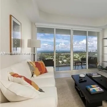 Image 2 - 5500 Block, Miami Beach, FL 33140, USA - Apartment for rent