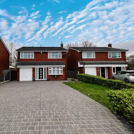 Rent this 4 bed house on Anderson Close in Longbarn, Warrington