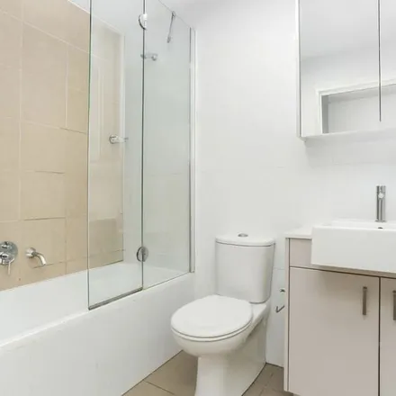 Image 5 - 159 Redfern Street, Redfern NSW 2016, Australia - Apartment for rent