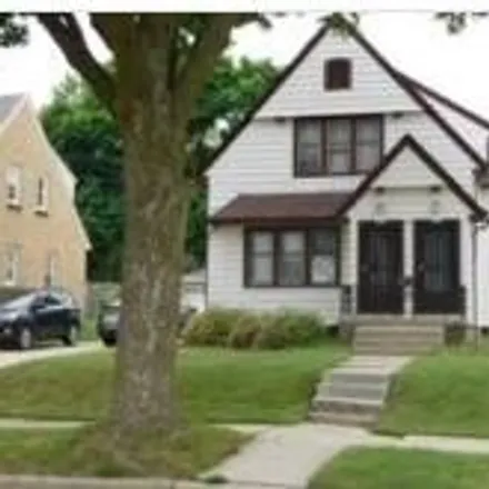 Buy this studio house on 3543 in 3545 North 48th Street, Milwaukee