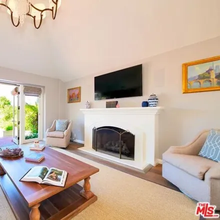 Image 7 - 12635 Promontory Road, Los Angeles, CA 90049, USA - House for rent