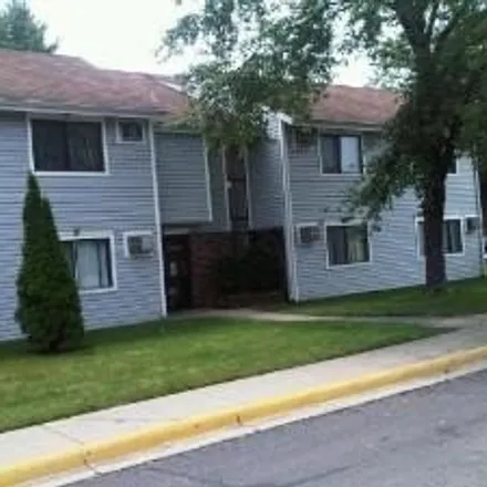 Image 1 - 648 Bayside Drive, Palatine, IL 60074, USA - Condo for rent