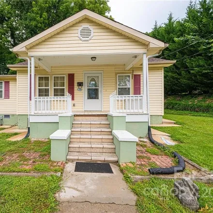 Buy this 4 bed house on 1201 Lenoir Avenue Southwest in Lenoir, NC 28645