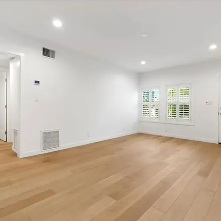 Image 4 - 622 Huntley Drive, West Hollywood, CA 90069, USA - Apartment for rent