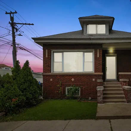 Image 2 - 5420 South Sawyer Avenue, Chicago, IL 60629, USA - House for sale