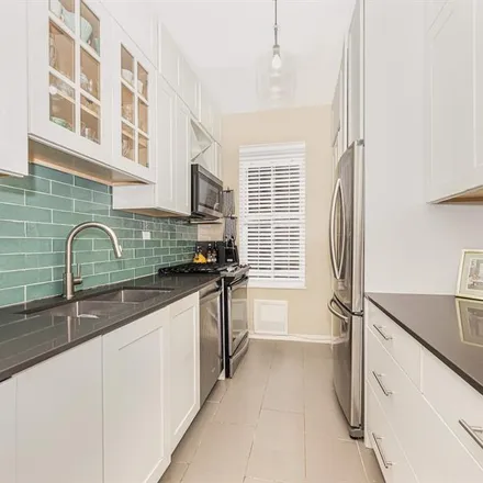 Buy this studio apartment on 187 PINEHURST AVENUE 4I in Washington Heights