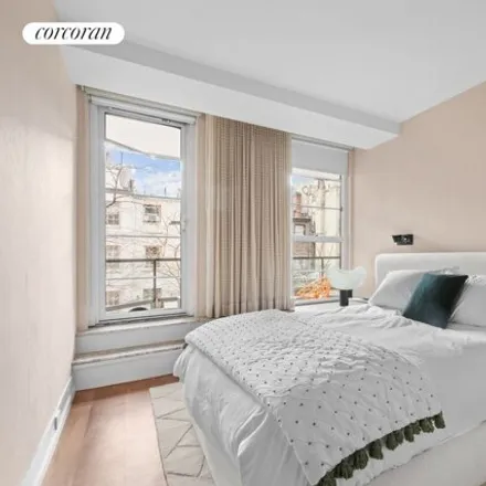 Image 9 - 22 West 13th Street, New York, NY 10011, USA - Townhouse for sale