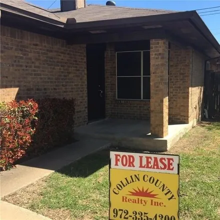 Rent this 2 bed house on 9926 Camfield Avenue in Frisco, TX 75034