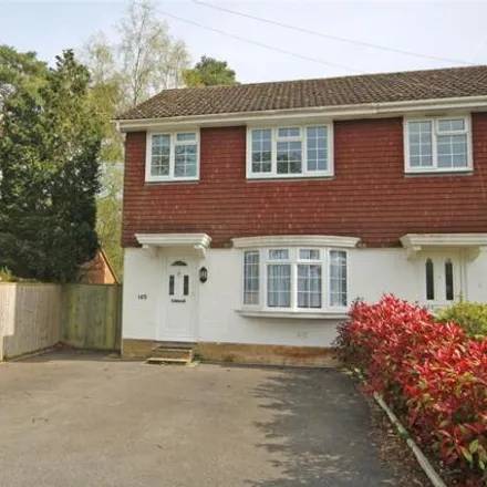 Buy this 3 bed townhouse on Chewton Edge Bed & Breakfast in Ringwood Road, Highcliffe-on-Sea