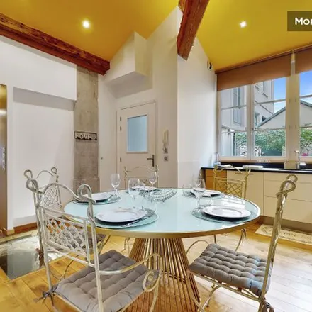 Image 7 - 7 Rue de Condé, 69002 Lyon, France - Apartment for rent