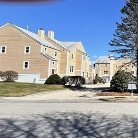 Image 7 - 10;12;14;16;18;20;22;24 Camelot Drive, Tatnuck, Worcester, MA 01602, USA - Townhouse for sale