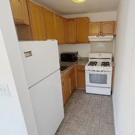 Rent this 1 bed apartment on 928 Stuyvesant Avenue in Irvington, NJ 07111