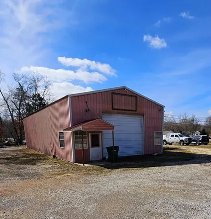 Image 8 - 109 Swift St, Waverly, Tennessee, 37185 - Apartment for sale