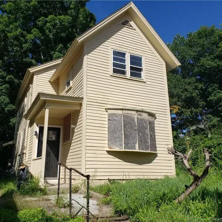 Buy this 3 bed house on 71 Hill Street in Burnt Hill, Waterbury