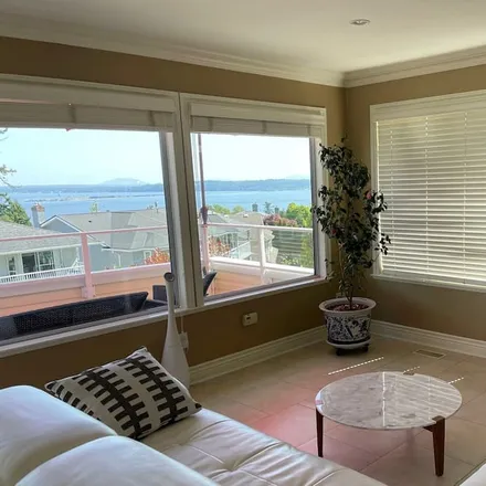 Rent this 2 bed apartment on North Bluff East in White Rock, BC V4B 5H9