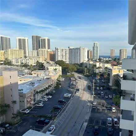 Image 3 - Ocean View Tower, 401 Golden Isles Drive, Golden Isles, Hallandale Beach, FL 33009, USA - Condo for sale