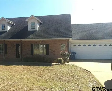 Rent this 5 bed house on 604 S Highway 110 Unit F in Whitehouse, Texas