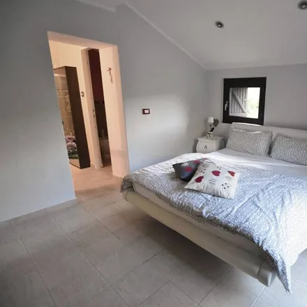 Rent this 1 bed house on Memola in La Spezia, Italy
