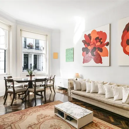 Rent this 2 bed apartment on 19-21 Powis Terrace in London, W11 1JJ