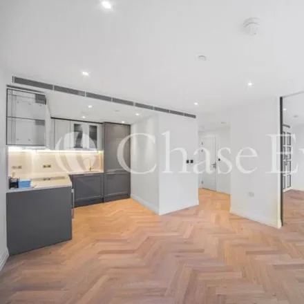 Rent this studio loft on Compass House in 5 Park Street, London