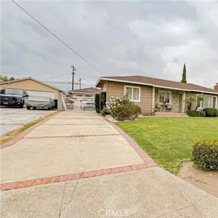 Buy this 6 bed house on 426 East Alisal Street in Covina, CA 91723