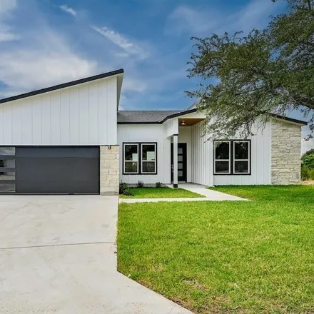 Image 3 - 20105 Byrd Avenue, Lago Vista, Travis County, TX 78645, USA - House for rent