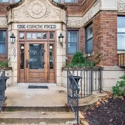 Image 6 - Eugene Field Apartments, 807 West 48th Street, Kansas City, MO 64112, USA - Condo for sale