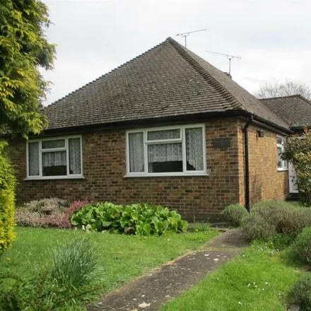 Buy this 3 bed house on Orchard Way in Kemsing, TN15 6QA