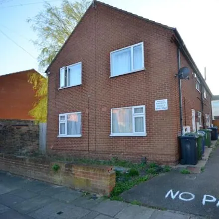Rent this 1 bed apartment on Mansel Street in Grimsby, DN32 7QX