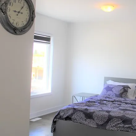 Rent this 4 bed townhouse on Barrie in ON L9J 0M8, Canada